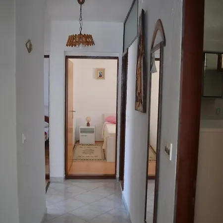 Holiday home Holiday Drobnjak *