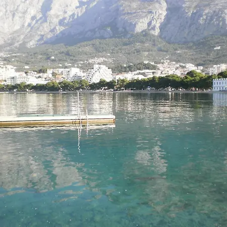 Holiday Drobnjak Makarska